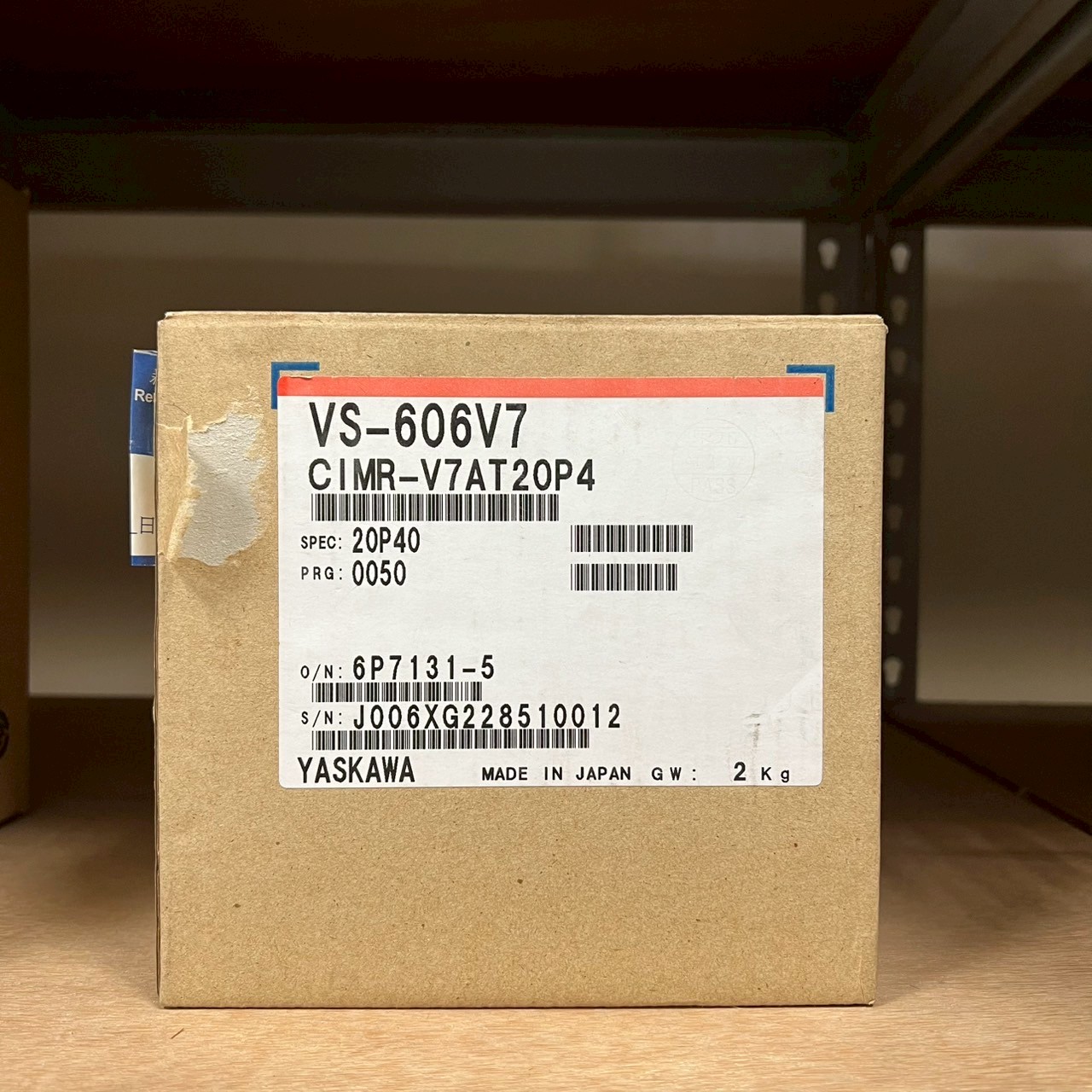 CIMR-V7AT20P4 安川 V7系列變頻器 220V 1/2HP